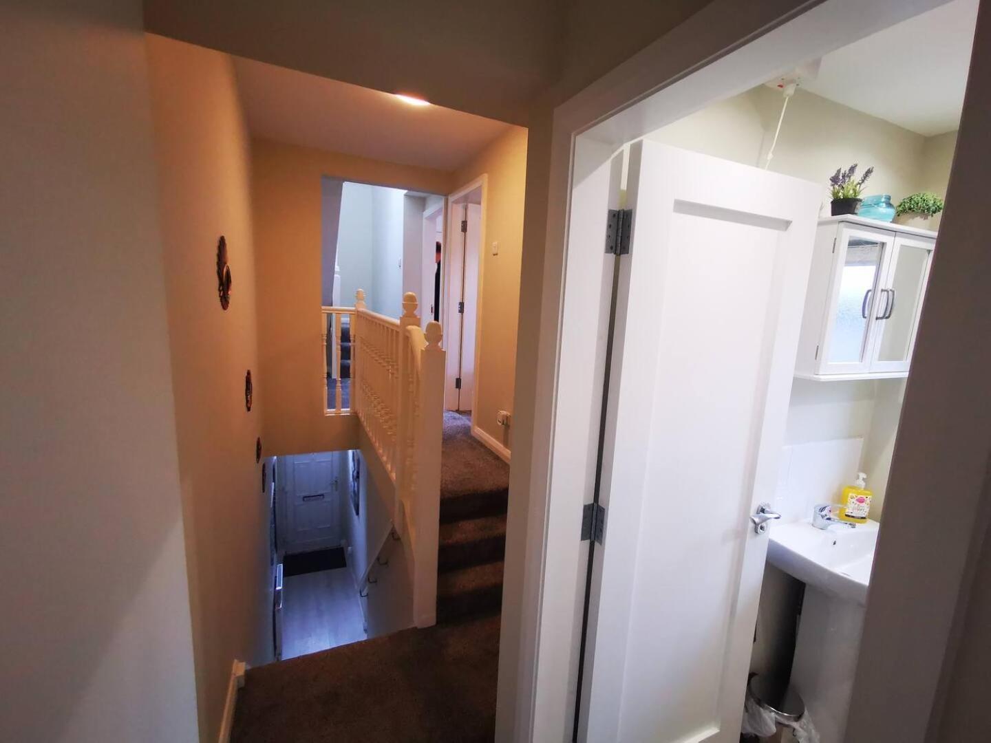 Villa 4Br Modern Botanic House Belfast Esterno foto