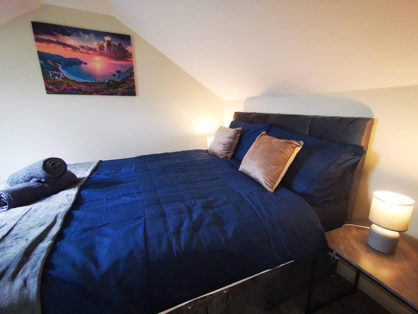 Villa 4Br Modern Botanic House Belfast Esterno foto