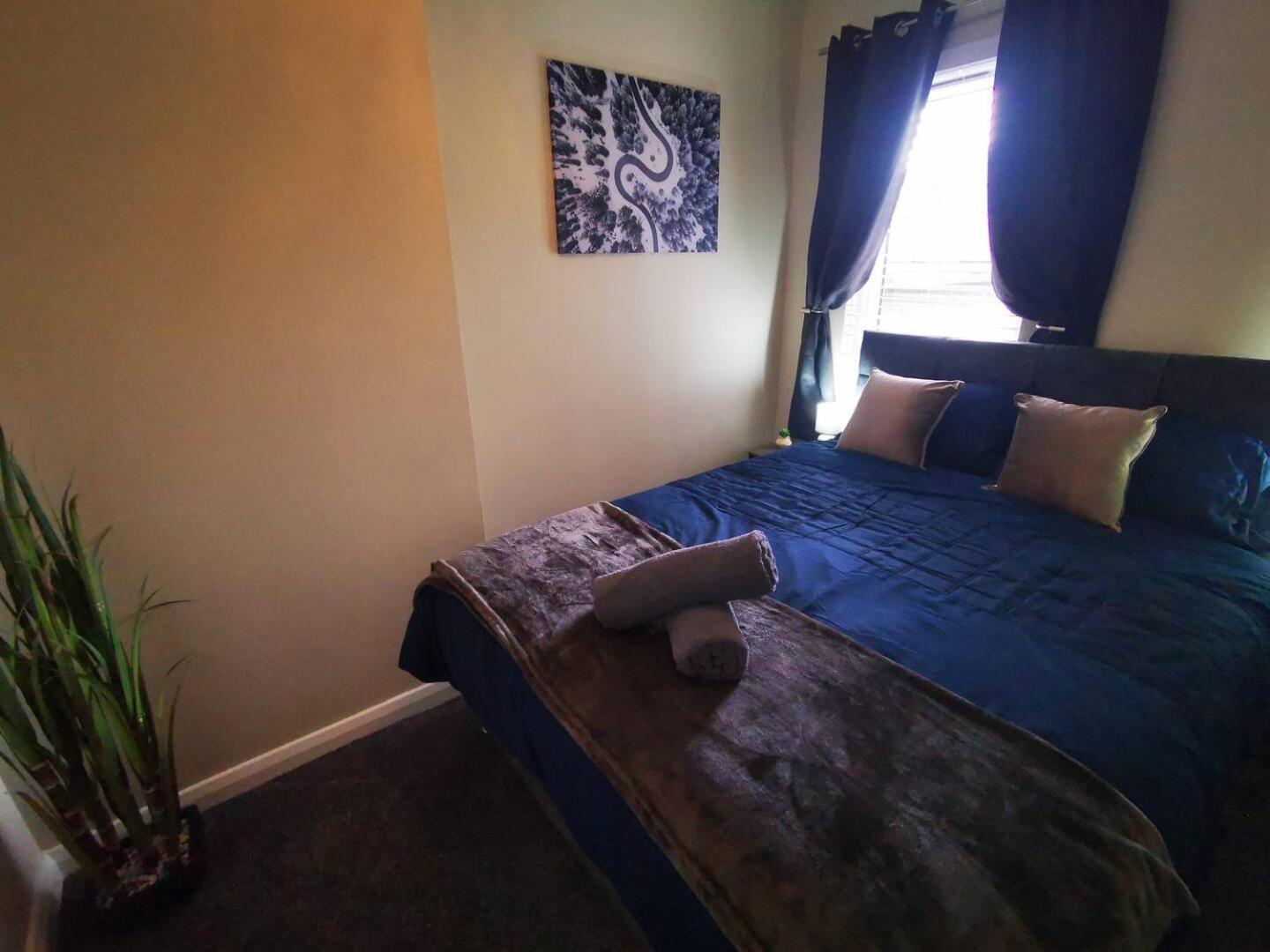 Villa 4Br Modern Botanic House Belfast Esterno foto