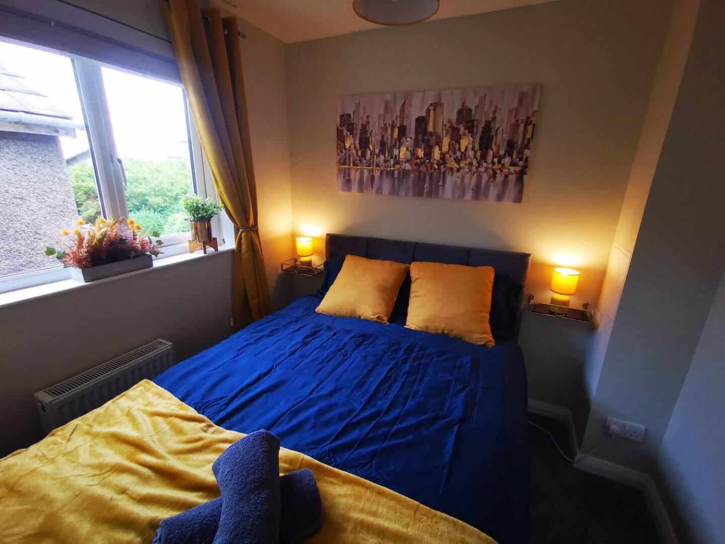 Villa 4Br Modern Botanic House Belfast Esterno foto